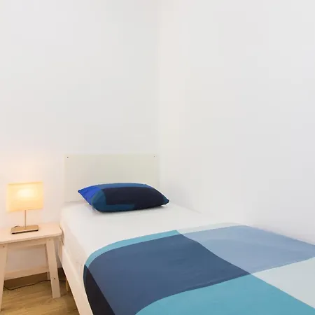 Appartement In Historic Neighbourhood, Walk Everywhere! *