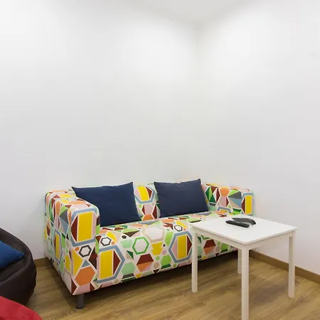 In Historic Neighbourhood, Walk Everywhere!