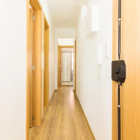 Apartament In Historic Neighbourhood, Walk Everywhere! *